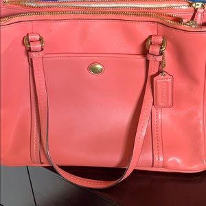 Excellent conditions !! Coach pink 🥰